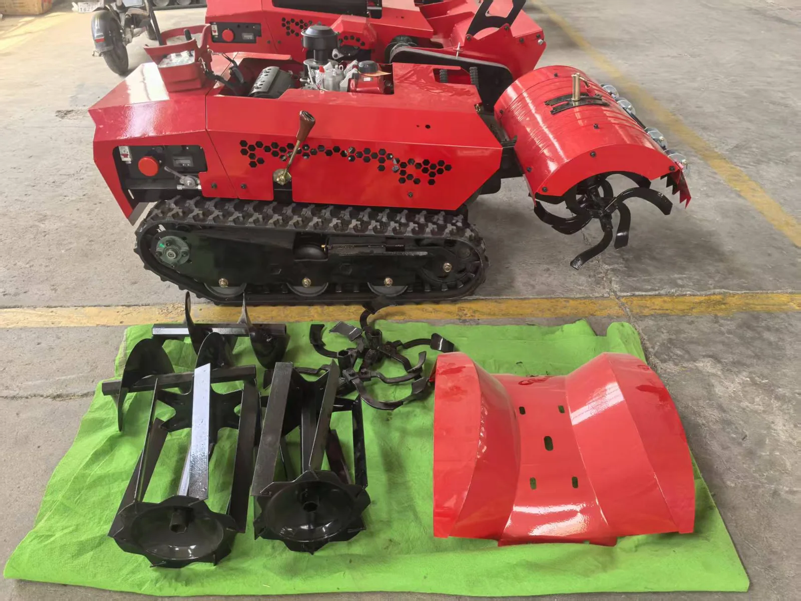 ME-RT Series remote control lawn mower — detail view 5