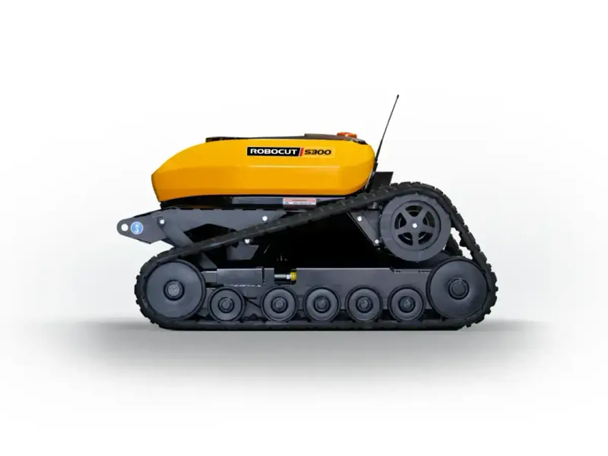 McConnel ROBOCUT S300 remote-controlled slope mower