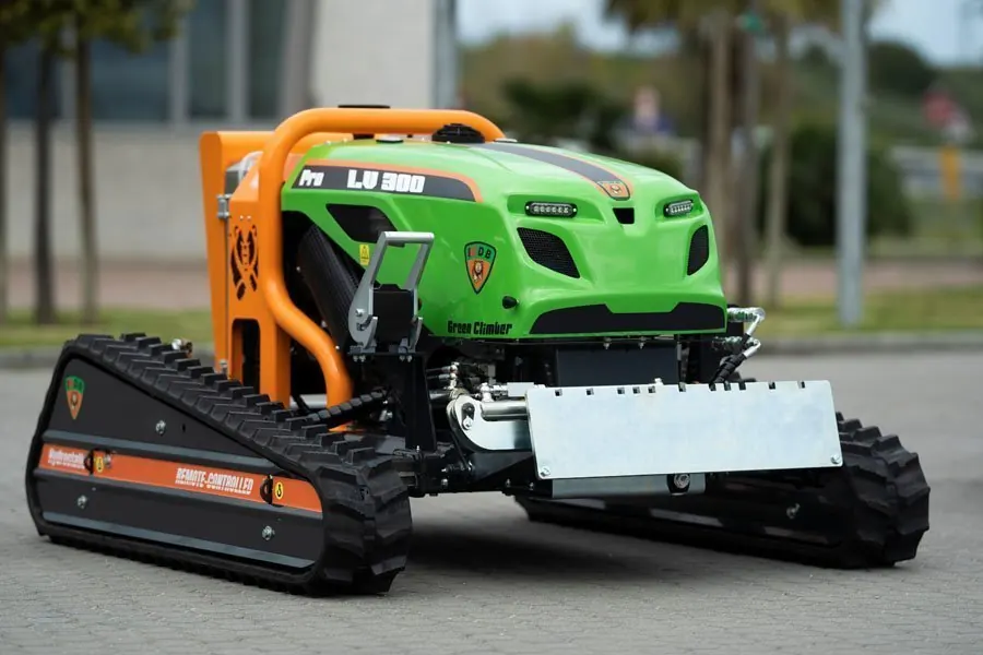 MDB Green Climber LV300 PRO remote tool carrier